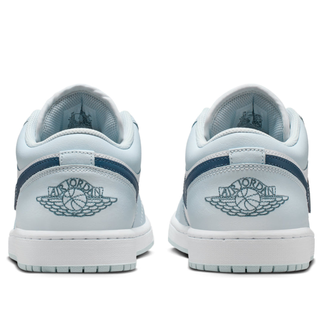 JORDAN 1 LOW AURA SQUADRON BLUE