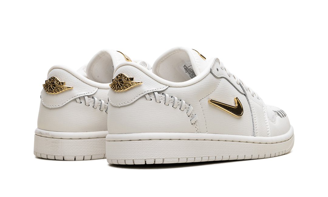 JORDAN 1 LOW METHOD OF MAKE SAIL METALLIC GOLD (WOMEN&