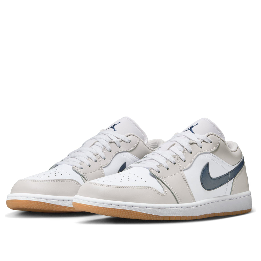 JORDAN 1 LOW MIDNIGHT NAVY NEUTRAL GREY — Stock