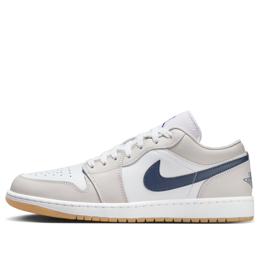 JORDAN 1 LOW MIDNIGHT NAVY NEUTRAL GREY — Stock
