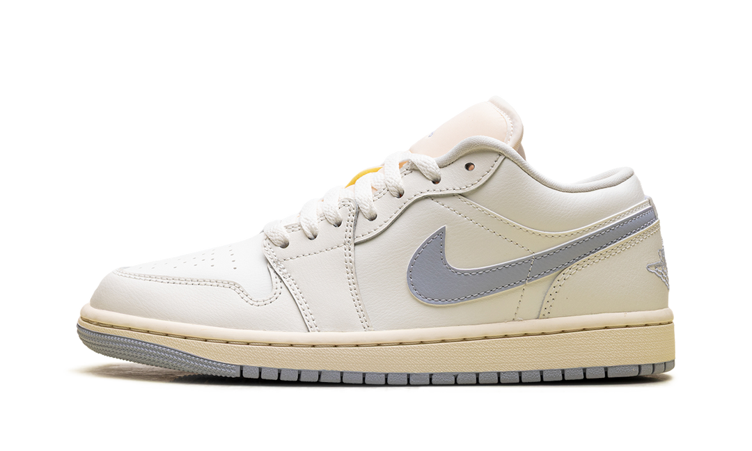 JORDAN 1 LOW SAIL GHOST (WOMEN&