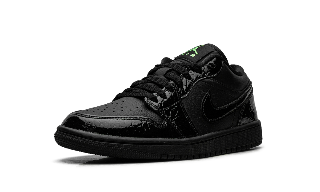 JORDAN 1 LOW SE BLACK CROC SCREAM GREEN (WOMEN&
