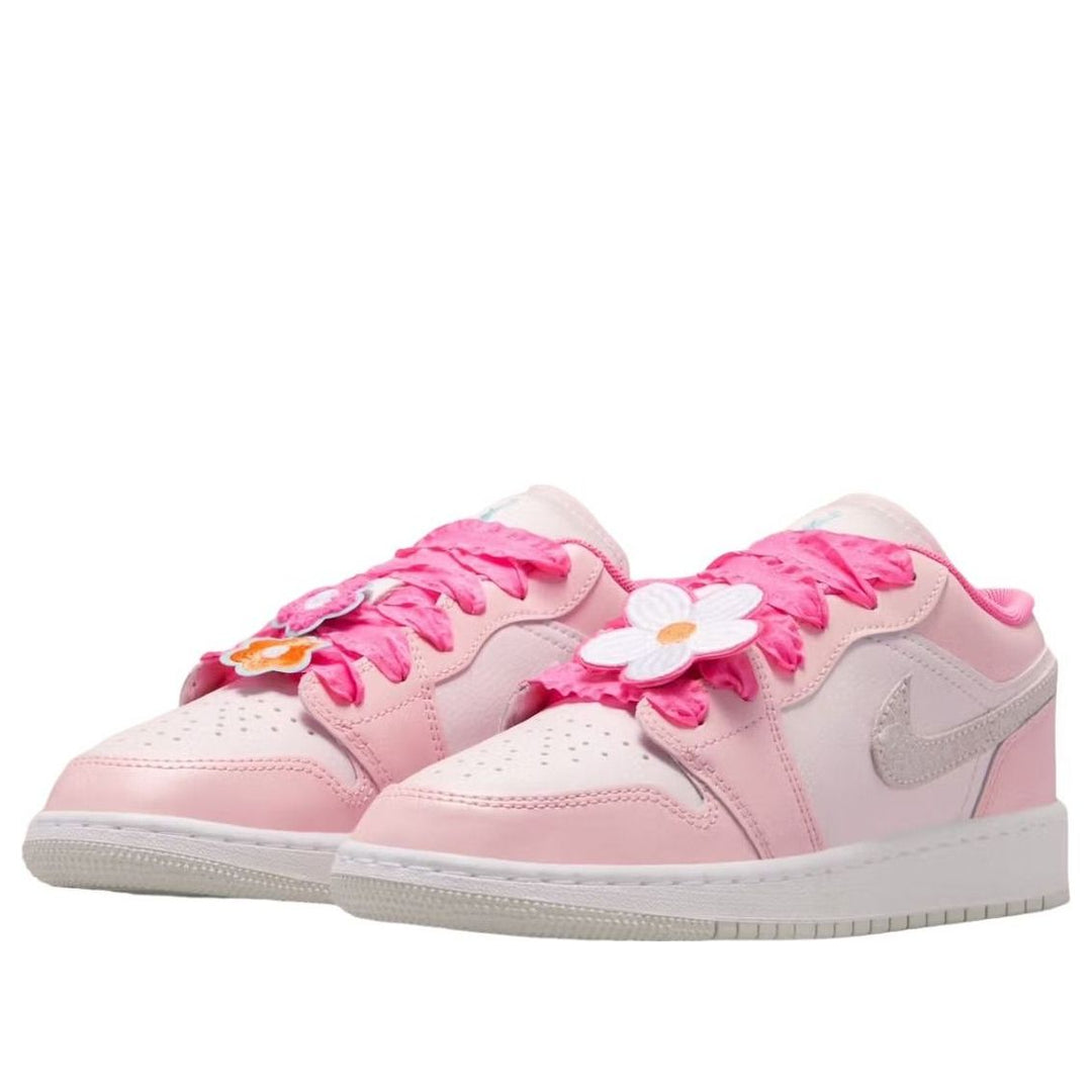 JORDAN 1 LOW SE PINK BLOOM (GS)