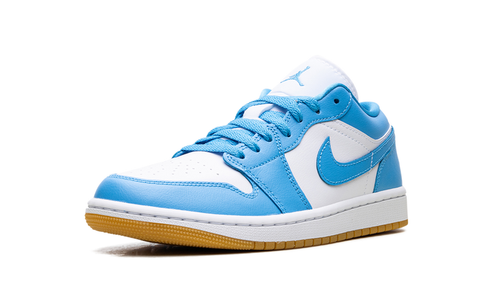 JORDAN 1 LOW WHITE GUM LIGHT BROWN DARK POWDER BLUE (WOMEN&