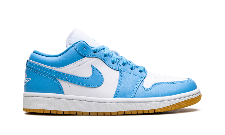JORDAN 1 LOW WHITE GUM LIGHT BROWN DARK POWDER BLUE (WOMEN&