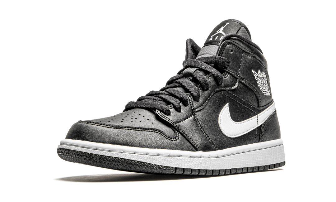 JORDAN 1 MID BLACK WHITE WOMENS