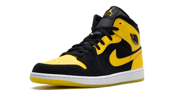 JORDAN 1 MID NEW LOVE (2025) — Stock