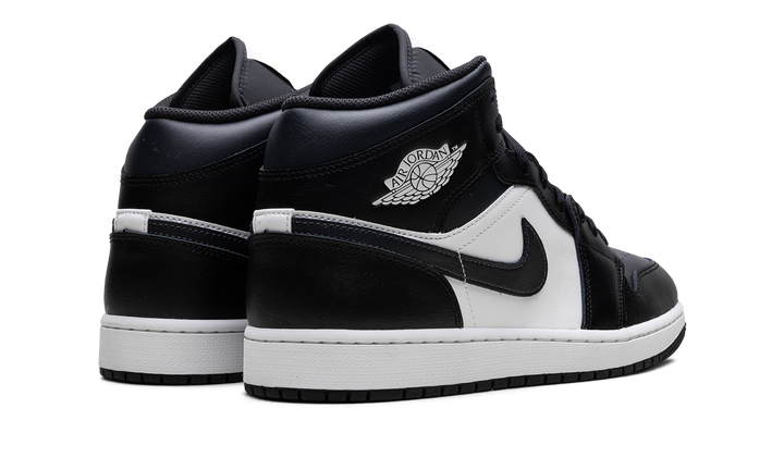 JORDAN 1 MID OFF NOIR TOE