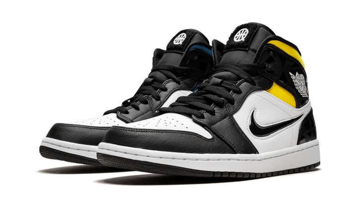 JORDAN 1 MID QUAI54