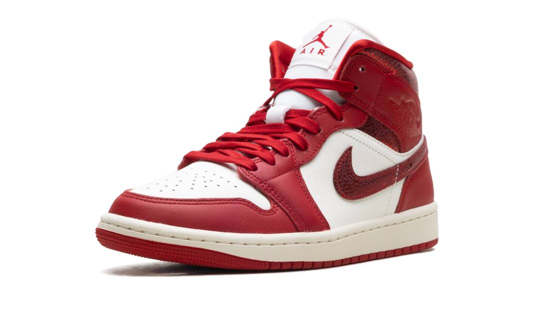 JORDAN 1 MID SE RED CRACKED LEATHER (WOMEN&
