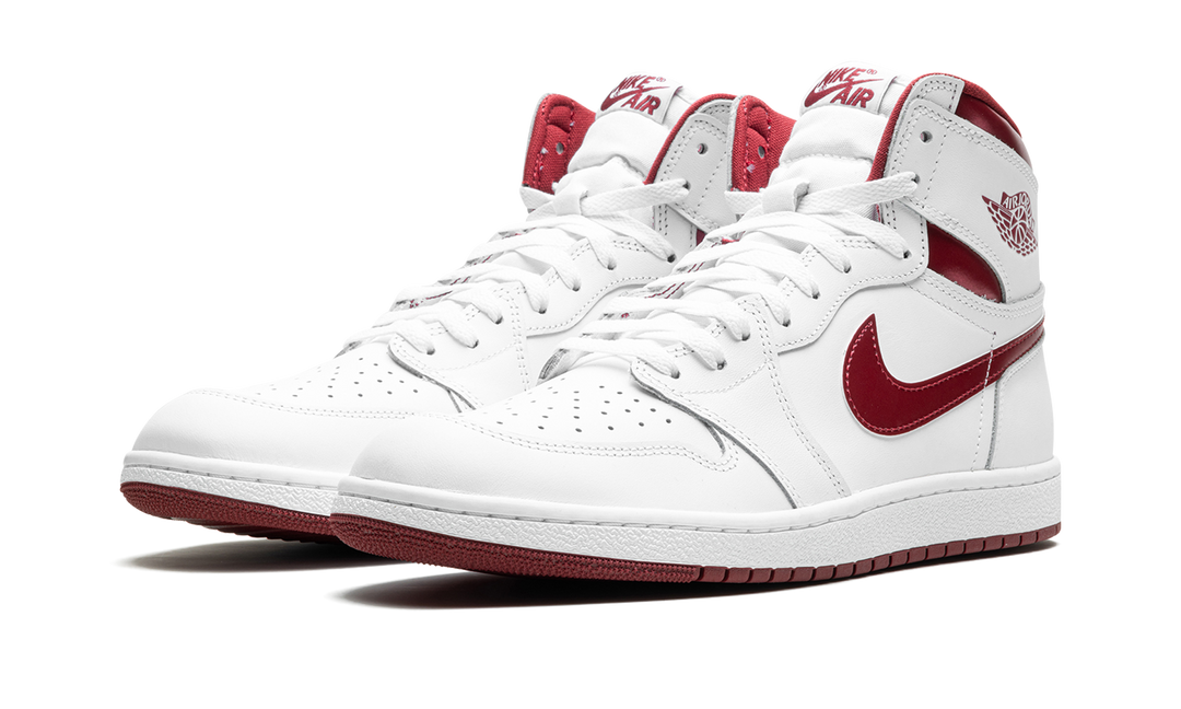 JORDAN 1 RETRO HIGH &