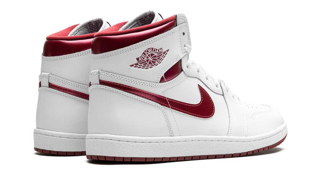 JORDAN 1 RETRO HIGH &