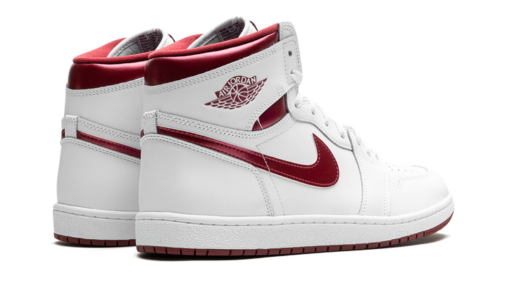 JORDAN 1 RETRO HIGH &