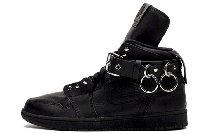 JORDAN 1 RETRO HIGH X COMME DES GARCONS BLACK