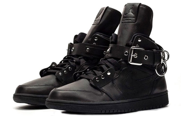 JORDAN 1 RETRO HIGH X COMME DES GARCONS BLACK
