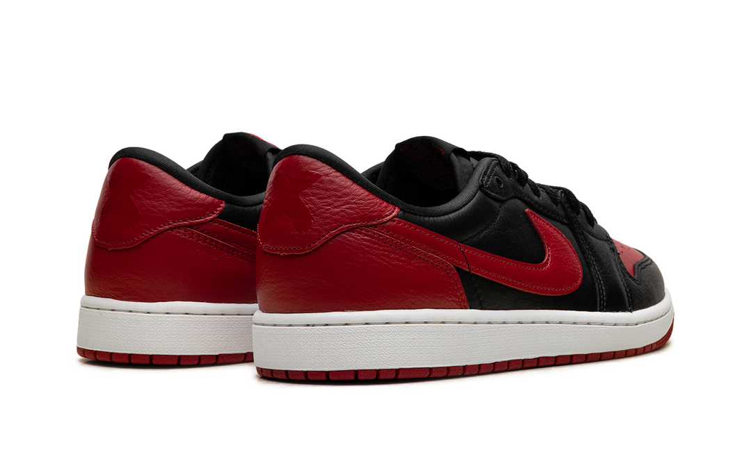 JORDAN 1 RETRO LOW OG BANNED