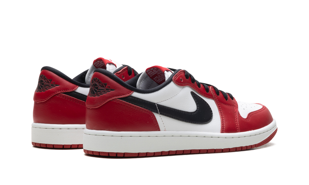 JORDAN 1 RETRO LOW OG CHICAGO (2025)