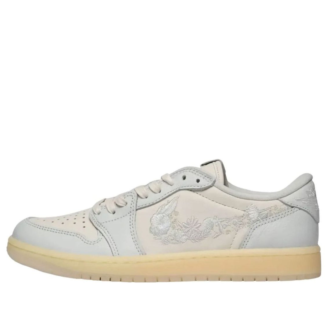 JORDAN 1 RETRO LOW OG RABBIT FLORAL SWOOSH