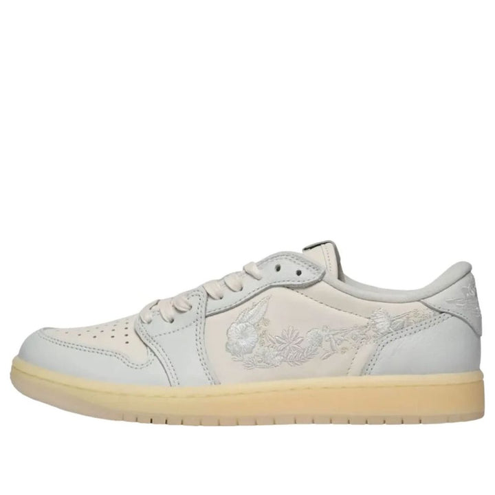 JORDAN 1 RETRO LOW OG RABBIT FLORAL SWOOSH