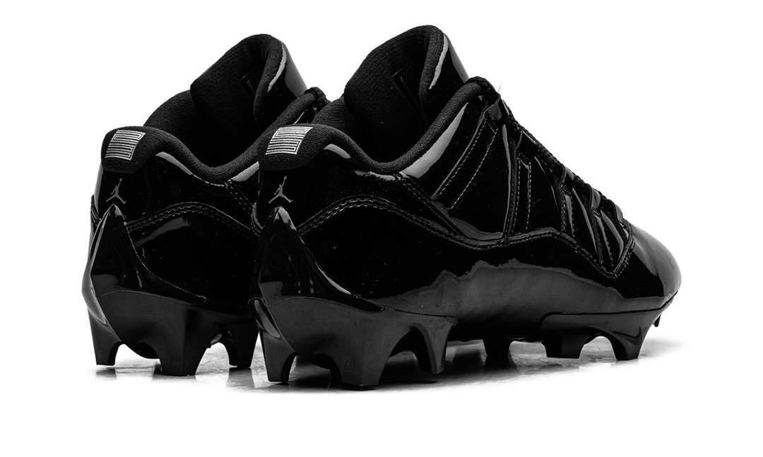 JORDAN 11 LOW TD CLEAT PATENT BLACK
