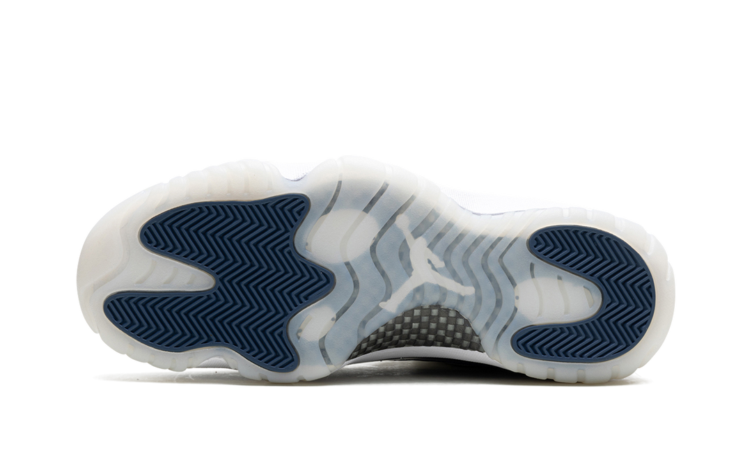 JORDAN 11 RETRO LOW DIFFUSED BLUE