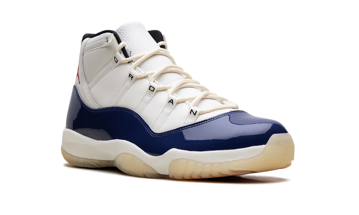 JORDAN 11 RETRO RARE AIR