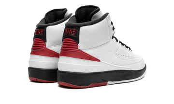 JORDAN 2 RETRO OG CHICAGO (2022) (WOMEN'S) — Stock