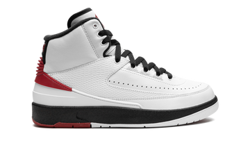 JORDAN 2 RETRO OG CHICAGO (2022) (WOMEN'S) — Stock