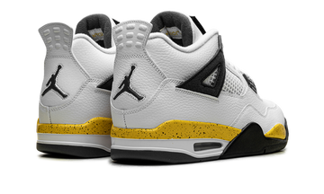 JORDAN 4 RETRO RARE AIR TOUR YELLOW (2026) — Stock