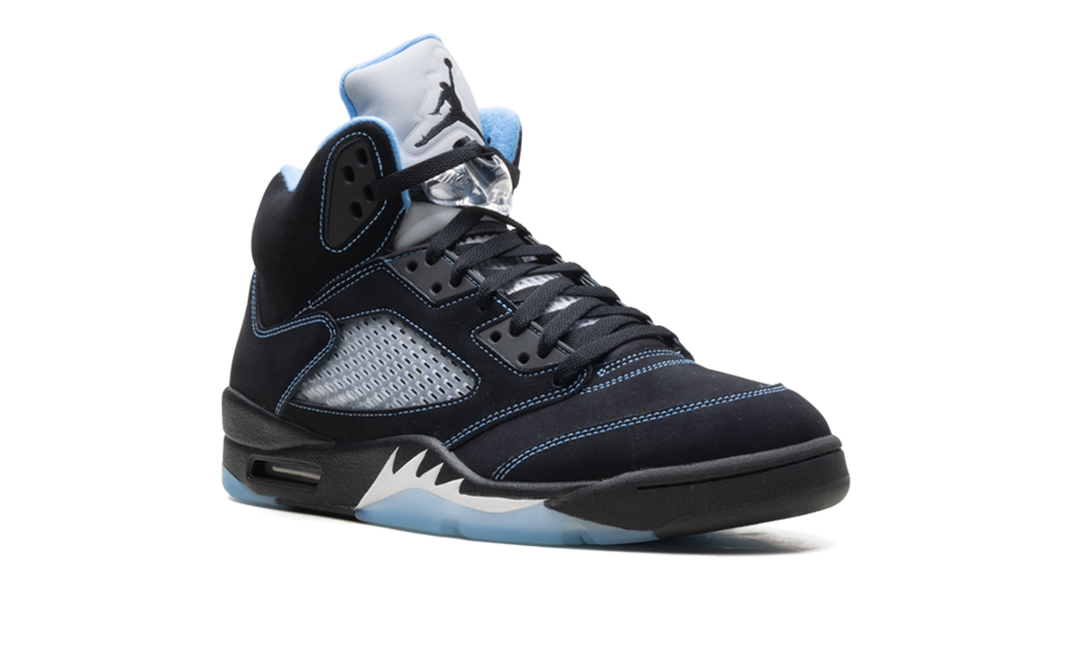 JORDAN 5 RETRO BLACK UNIVERSITY BLUE (2026)