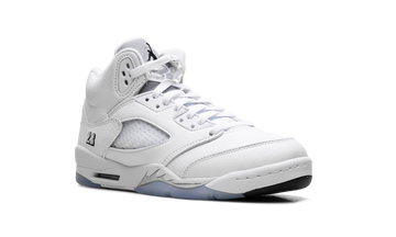 JORDAN 5 RETRO WHITE METALLIC (2026) (GS)
