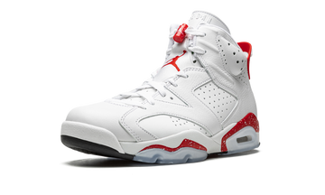 JORDAN 6 RETRO RED OREO — Stock