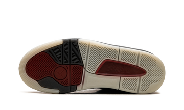 JORDAN FLIGHT COURT WHO DECIDES WAR BRED (WOMEN'S) — Stock