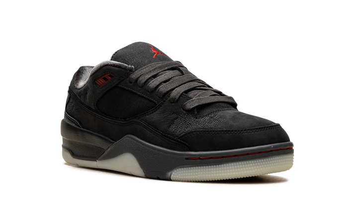 JORDAN FLIGHT COURT WHO DECIDES WAR BRED (WOMEN&