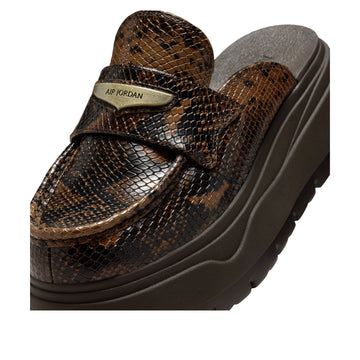 JORDAN MULE CROC VELVET BROWN (WOMEN'S)