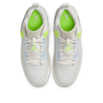 JORDAN SPIZIKE LOW PHOTO DUST VOLT — Stock