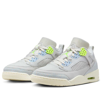JORDAN SPIZIKE LOW PHOTO DUST VOLT — Stock