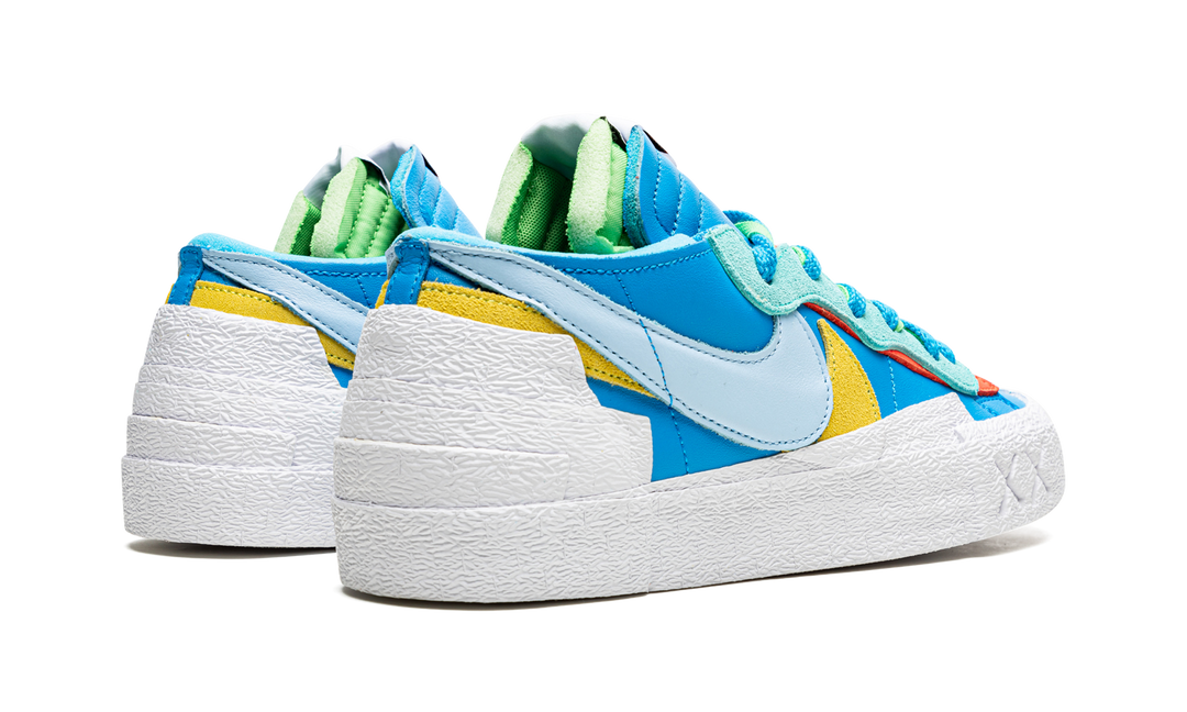 KAWS X SACAI X NIKE BLAZER LOW BLUE MULTI