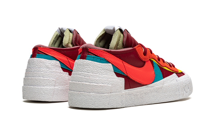 KAWS X SACAI X NIKE BLAZER LOW RED MULTI