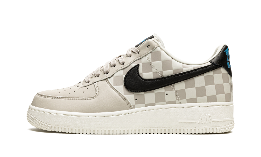 LEBRON JAMES X NIKE AIR FORCE 1 LOW STRIVE FOR GREATNESS