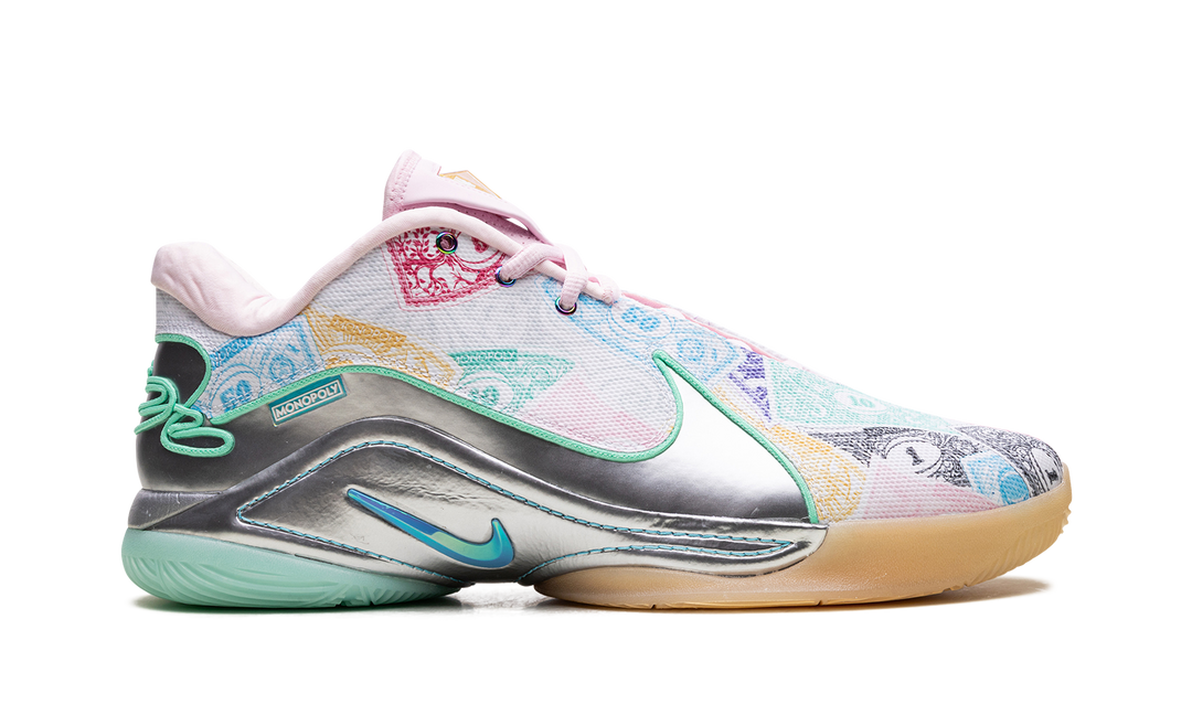 NIKE MONOPOLY X LEBRON 22 QS &