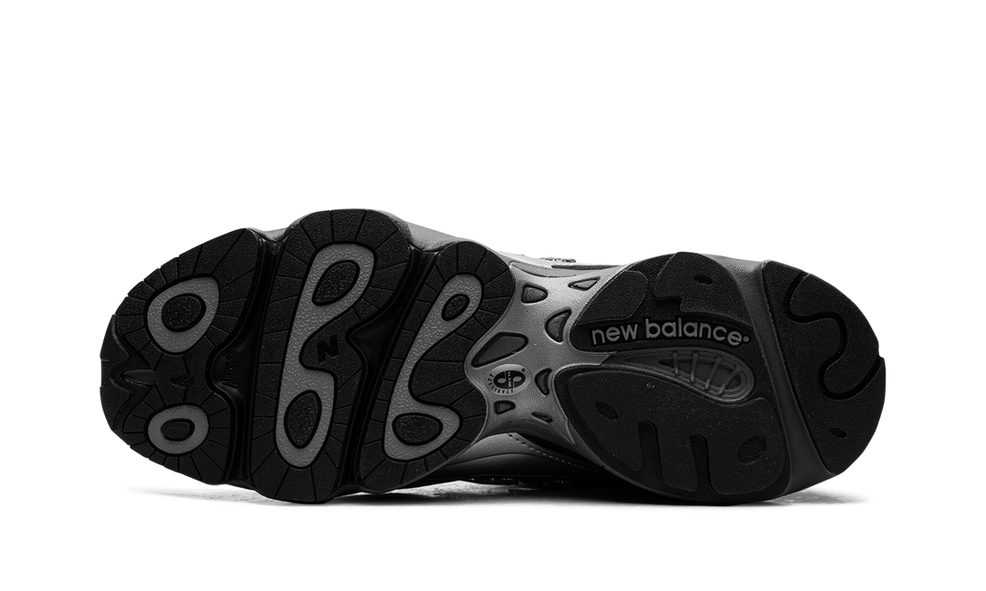 NEW BALANCE 1000 BLACK SILVER METALLIC