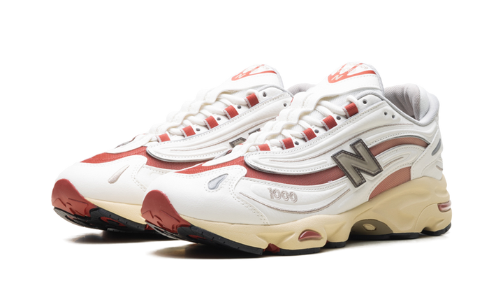 NEW BALANCE 1000 SEA SALT ASTRO DUST