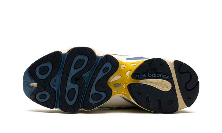 NEW BALANCE 1000 SEA SALT HERON BLUE