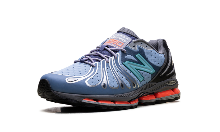 NEW BALANCE 1890 ACTION BRONSON CYBORG TEARS