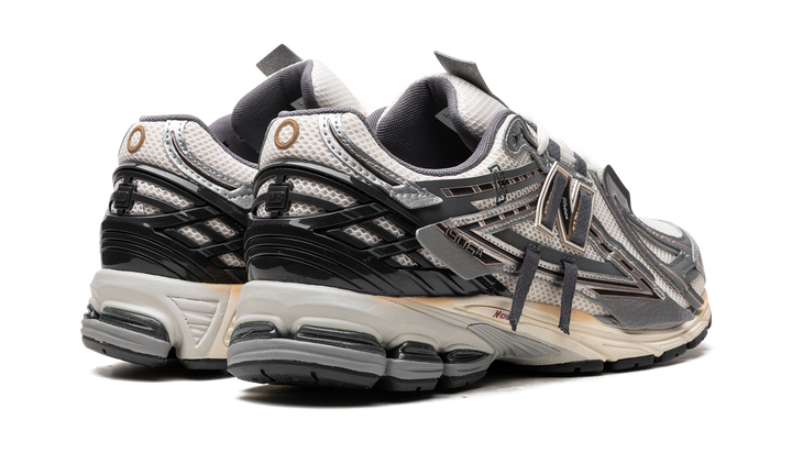 NEW BALANCE 1906A TECH EXPLOSION