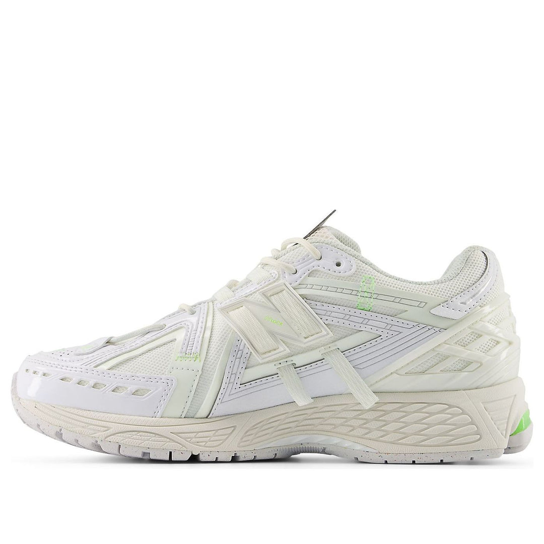 NEW BALANCE 1906A WHITE GREEN