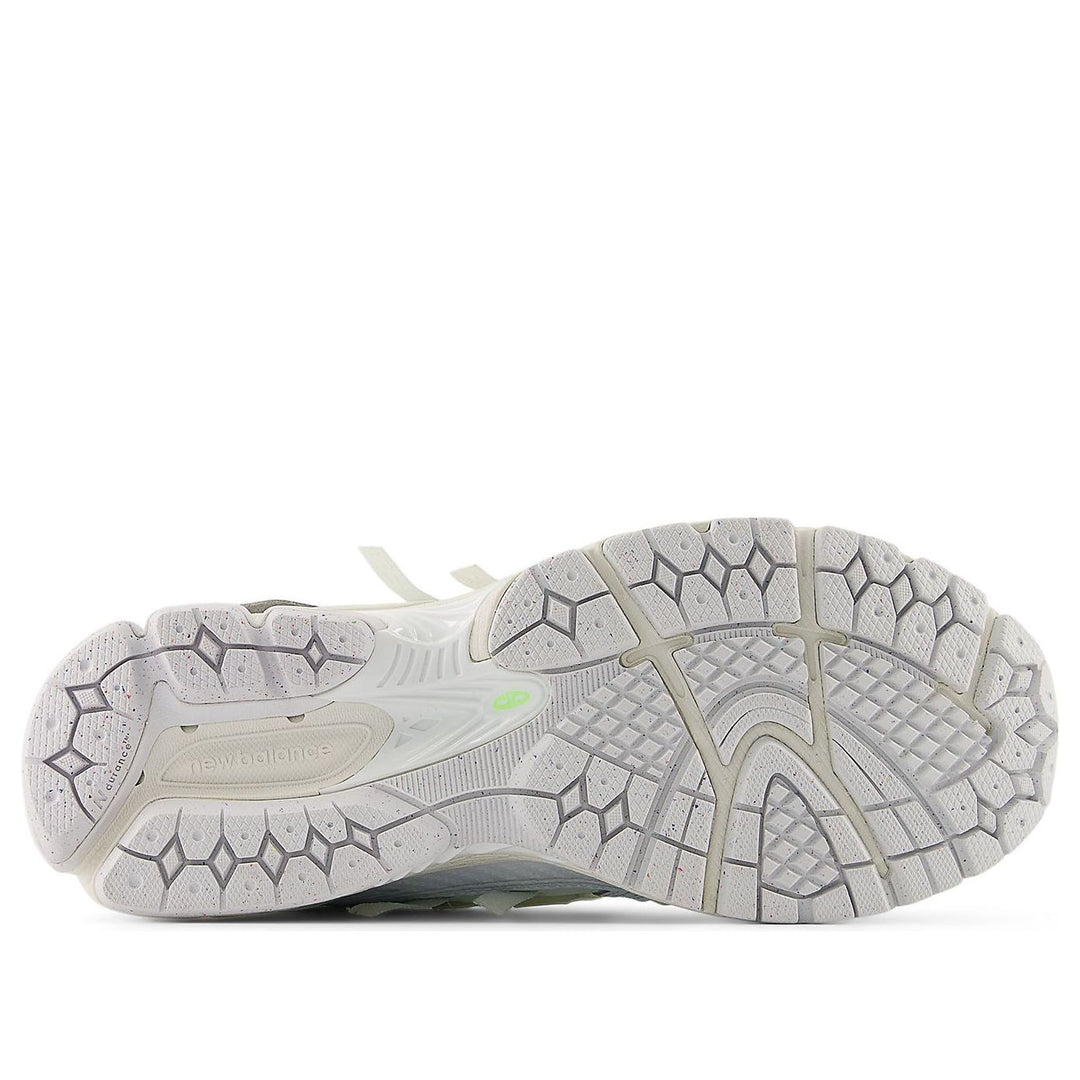 NEW BALANCE 1906A WHITE GREEN