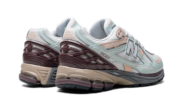 NEW BALANCE 1906D CLAY ASH LICORICE — Stock