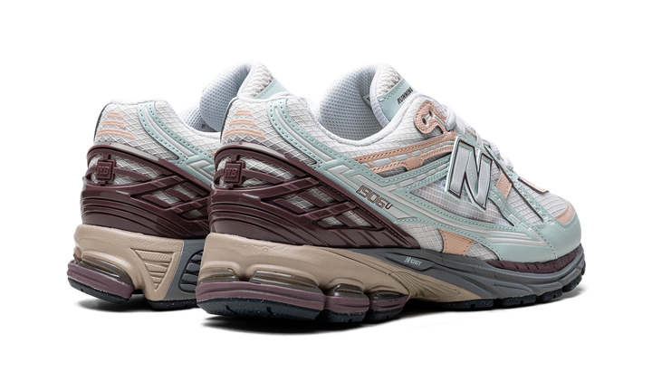 NEW BALANCE 1906D CLAY ASH LICORICE